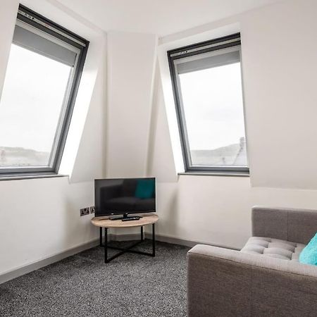 Modern 1 Bed Budget Apartment In Central Halifax Exteriér fotografie